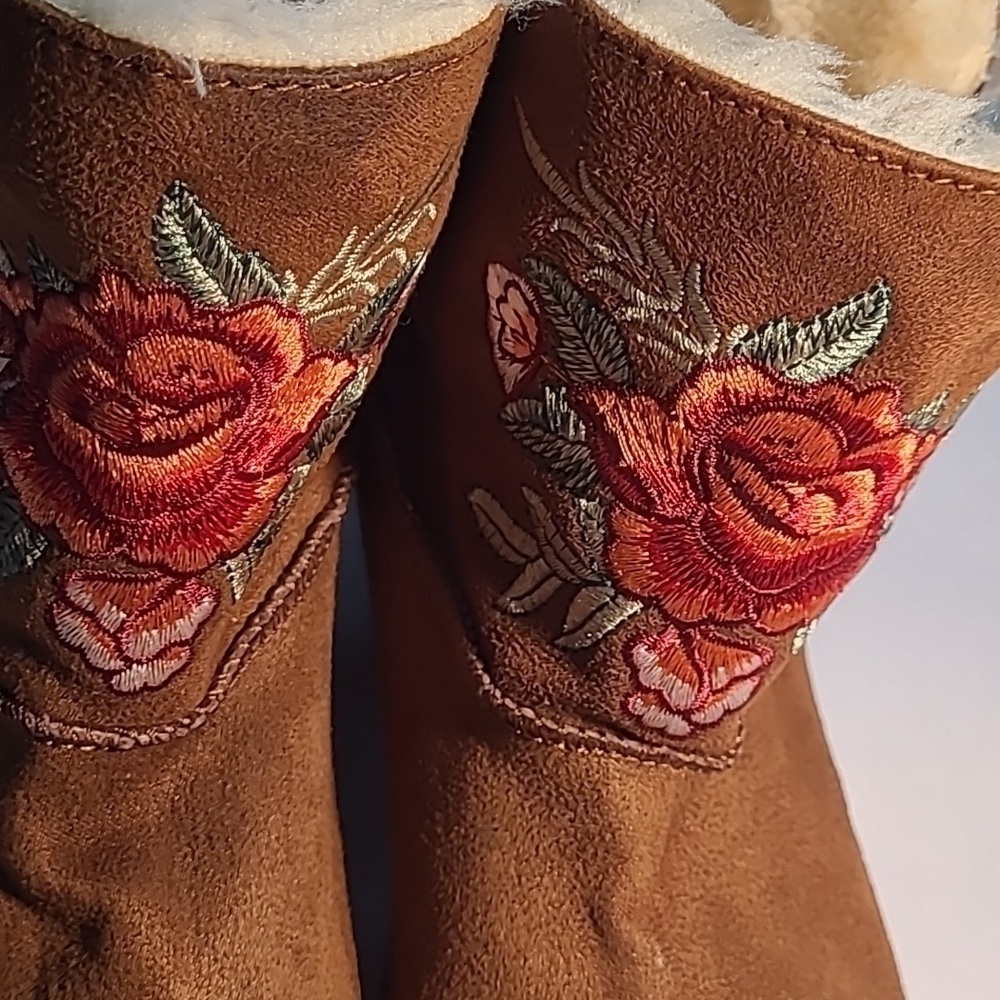 Women's Rock and Candy Embroidered Fur Lined Boots - Picture 2 of 10